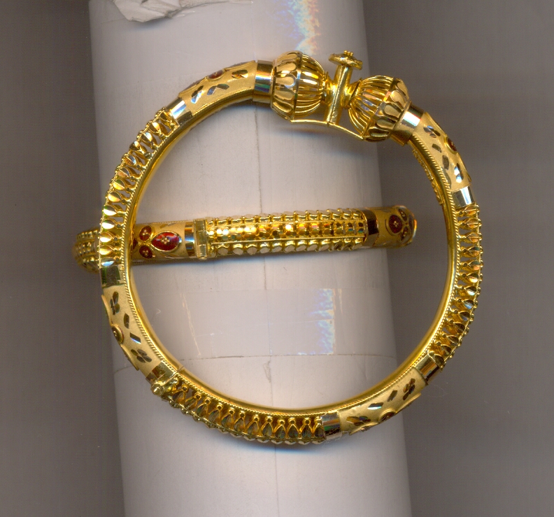 GOLD BANGLE PLAIN FANCY