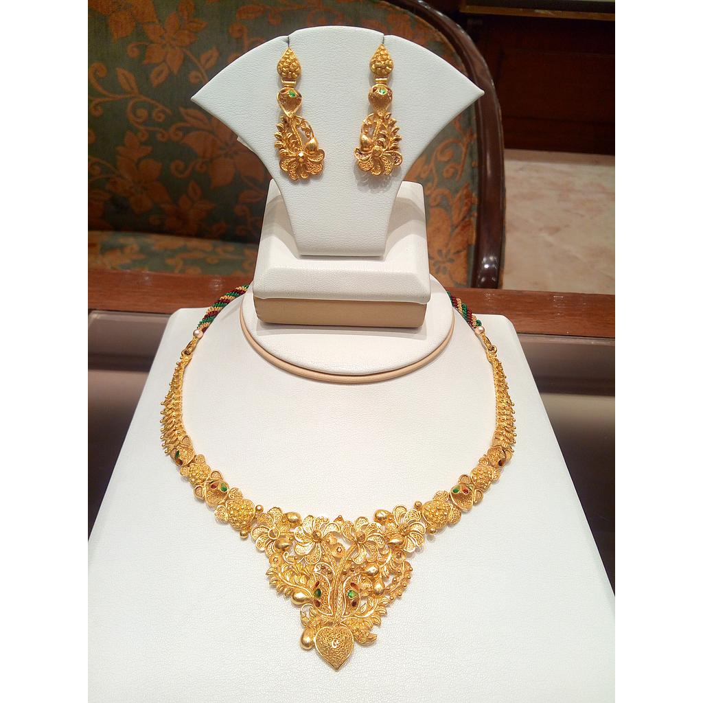 GOLD HALF SET