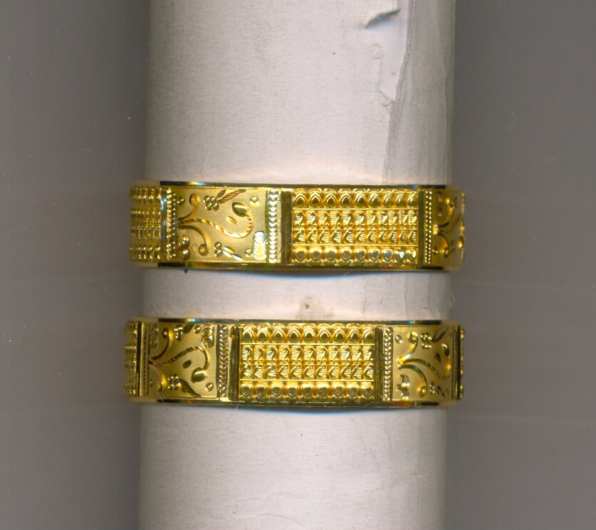 GOLD BANGLE PLAIN FANCY