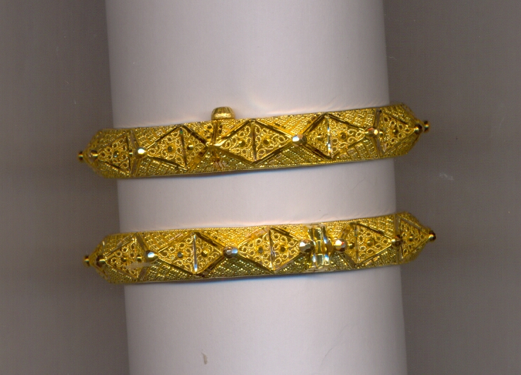 GOLD BANGLE PLAIN FANCY