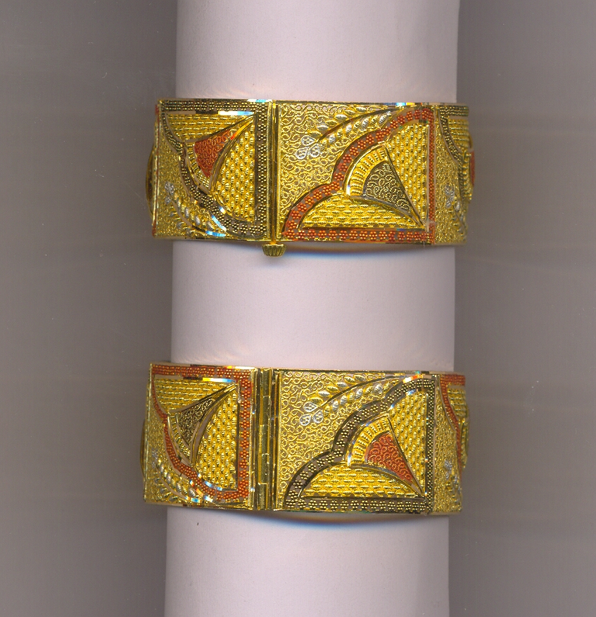 GOLD BANGLE PLAIN FANCY