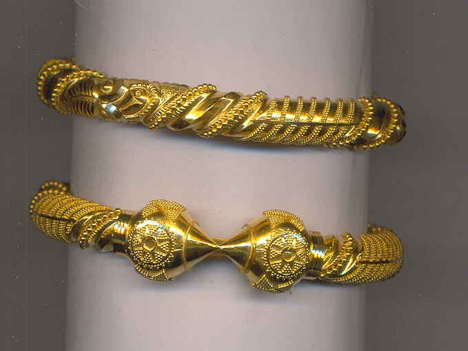 GOLD BANGLE PLAIN FANCY