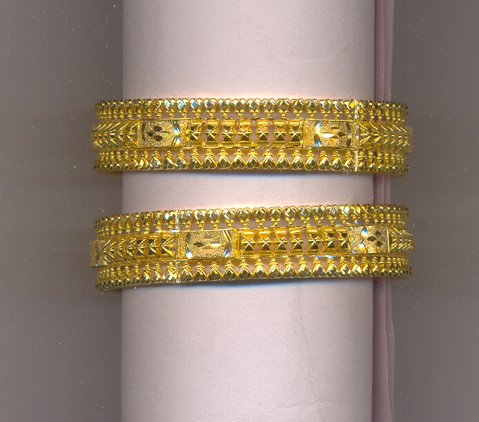 GOLD BANGLE PLAIN FANCY