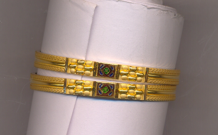 GOLD BANGLE PLAIN FANCY