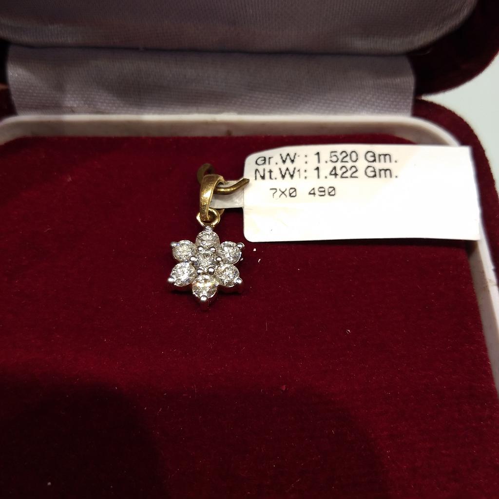 DIAMOND PENDENT