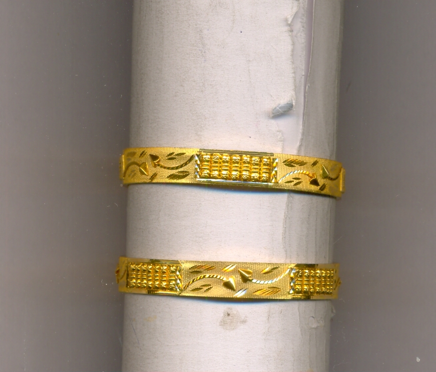 GOLD BANGLE PLAIN FANCY