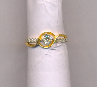 DIAMOND RING LADIES