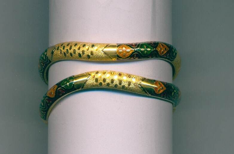 GOLD BANGLE PLAIN