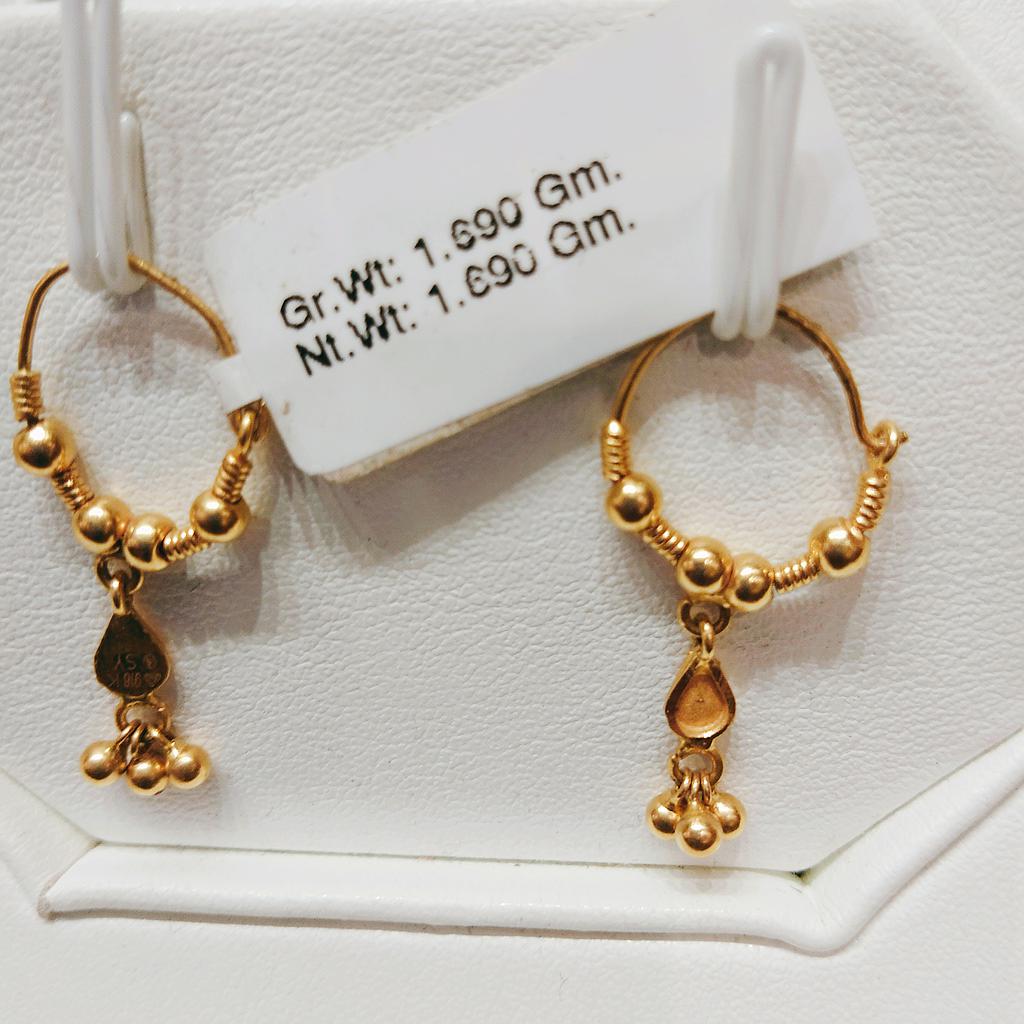 GOLD EARRING