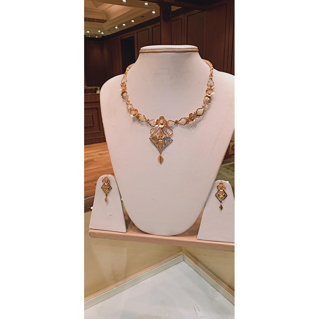 GOLD HALF SET