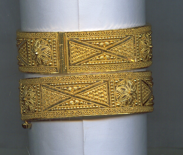 GOLD BANGLE PLAIN GENERAL
