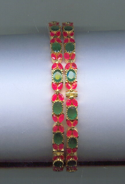 GOLD BANGLE REALSTONE EXCLUSIVE