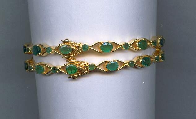 GOLD BANGLE REALSTONE GENERAL
