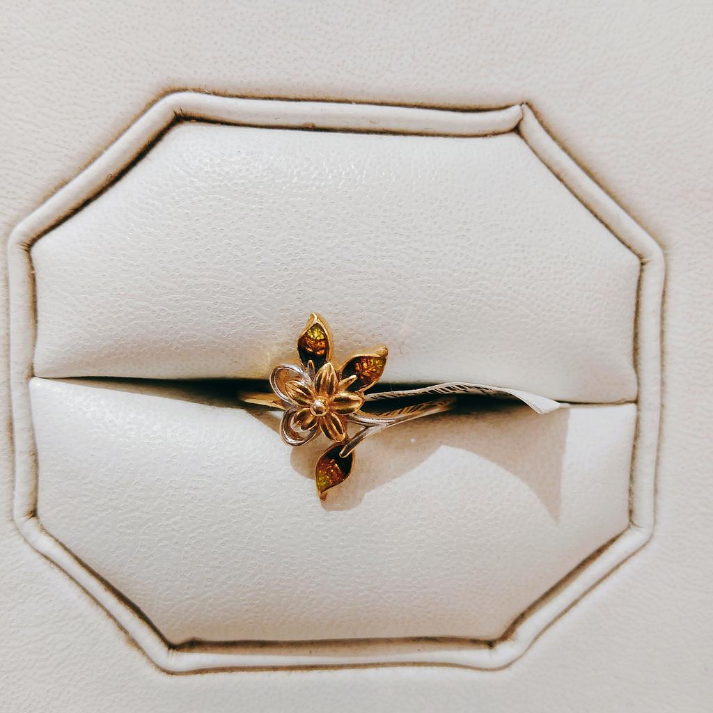 GOLD RING LADIES CASTING EXCLUSIVE