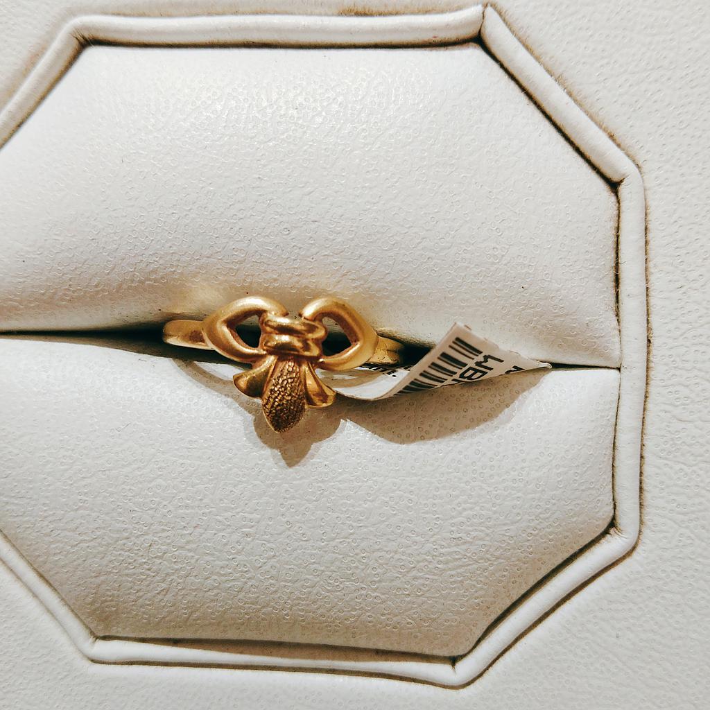 GOLD RING LADIES CASTING EXCLUSIVE