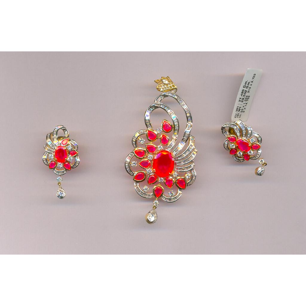 DIAMOND HALF SET PENDENT