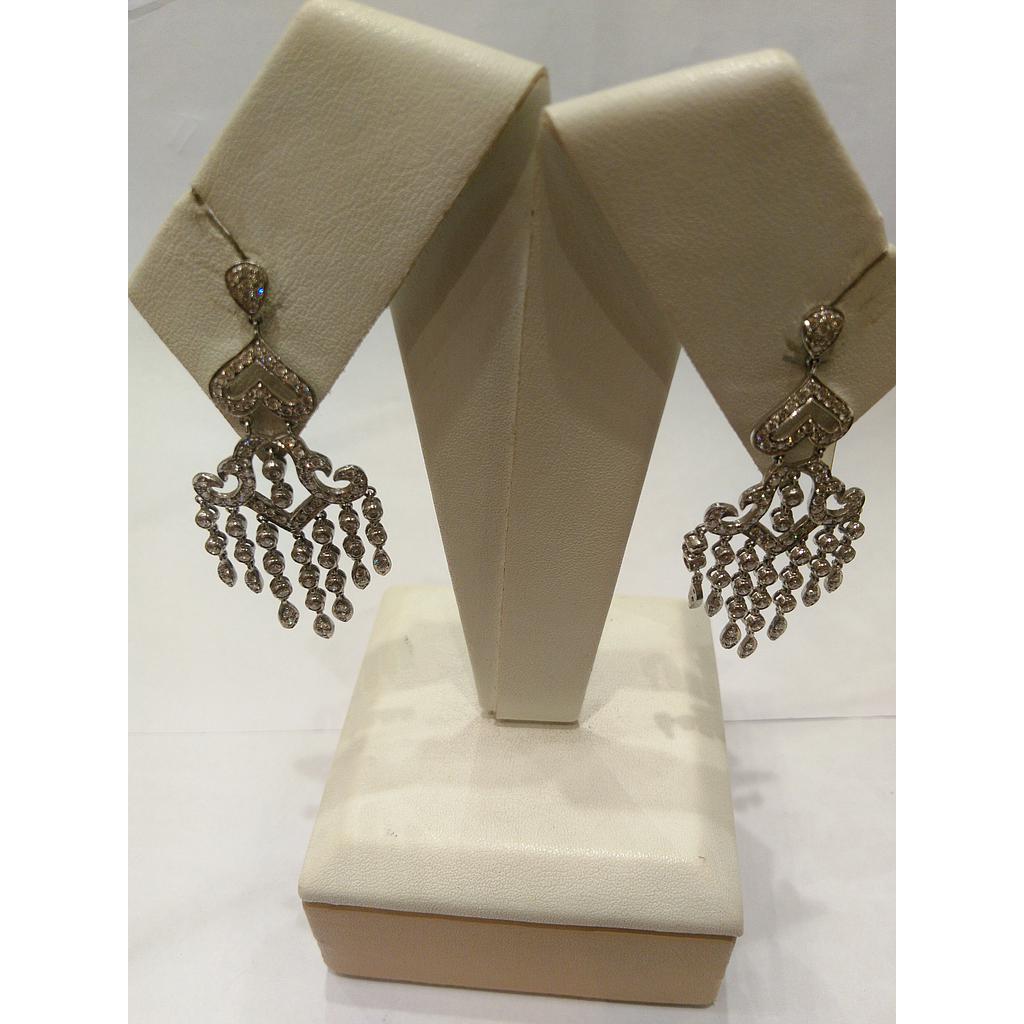 DIAMOND EARHANGING