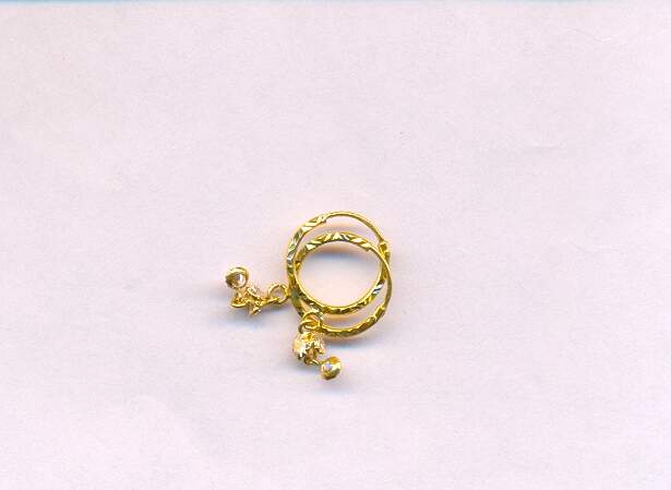 GOLD EARRING