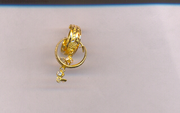 GOLD EARRING
