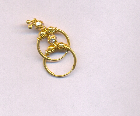 GOLD EARRING