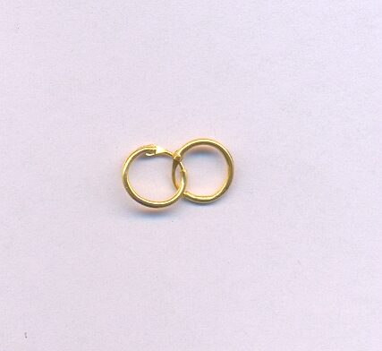 GOLD EARRING