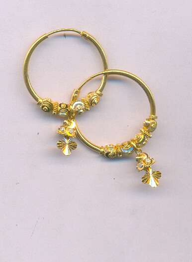GOLD EARRING CASTING