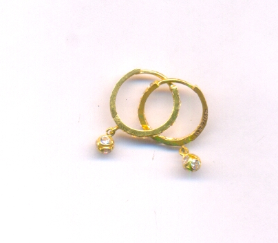 GOLD EARRING CASTING EXCLUSIVE