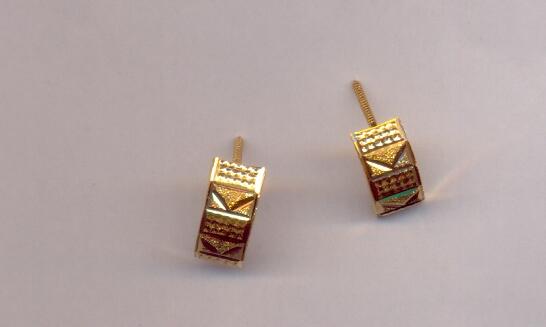 GOLD EARRING CASTING EXCLUSIVE