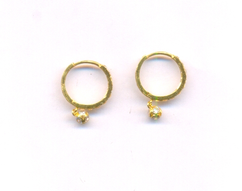 GOLD EARRING CASTING EXCLUSIVE
