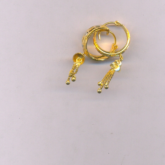GOLD EARRING DESIGNER