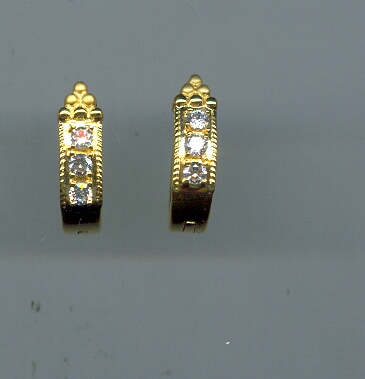 GOLD EARRING DESIGNER EXCLUSIVE