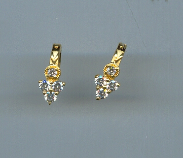 GOLD EARRING DESIGNER EXCLUSIVE