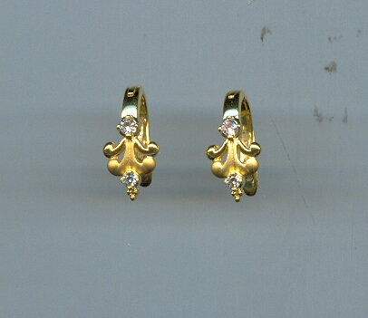 GOLD EARRING DESIGNER EXCLUSIVE