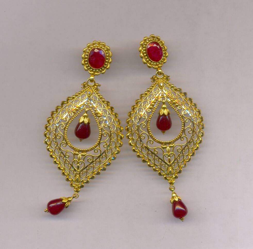 GOLD EARRING PLAIN EXCLUSIVE