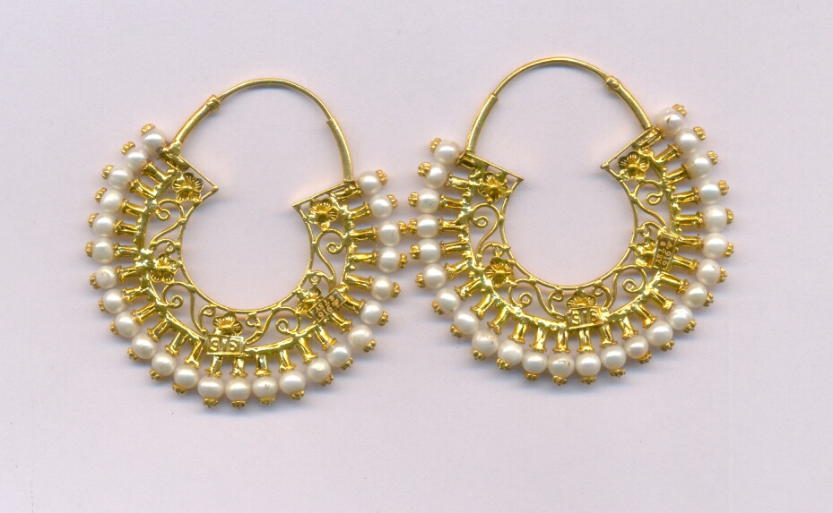 GOLD EARRING PLAIN EXCLUSIVE
