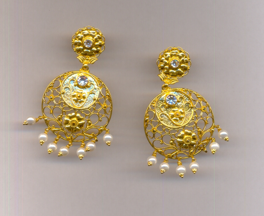 GOLD EARRING PLAIN EXCLUSIVE