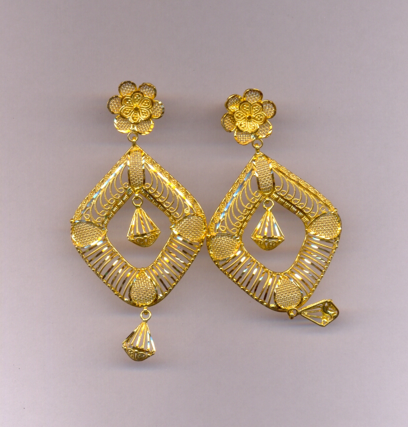 GOLD EARRING PLAIN EXCLUSIVE