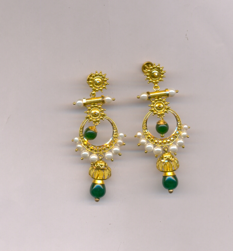 GOLD EARRING PLAIN EXCLUSIVE