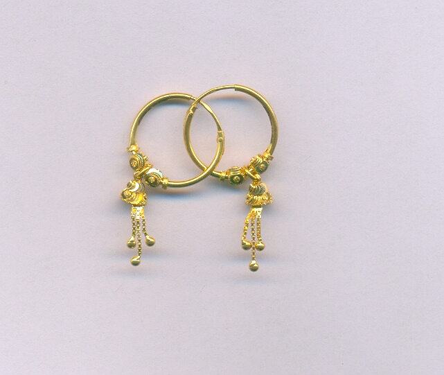 GOLD EARRING PLAIN FANCY