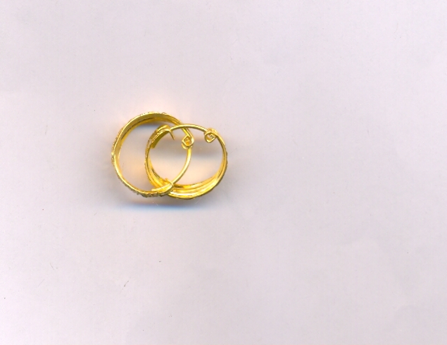 GOLD EARRING PLAIN FANCY