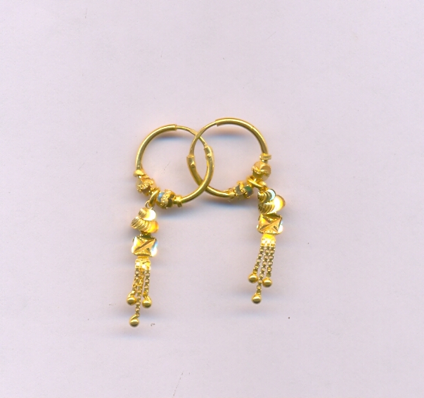 GOLD EARRING PLAIN FANCY