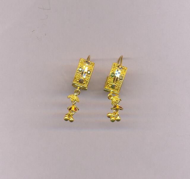 GOLD EARRING PLAIN FANCY