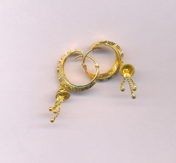 GOLD EARRING PLAIN FANCY