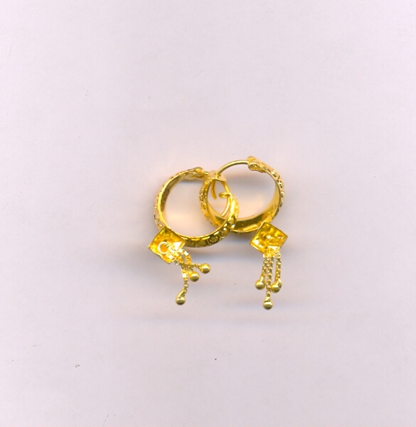 GOLD EARRING PLAIN FANCY