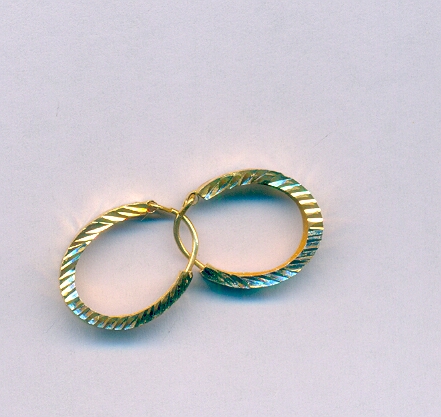 GOLD EARRING PLAIN FANCY