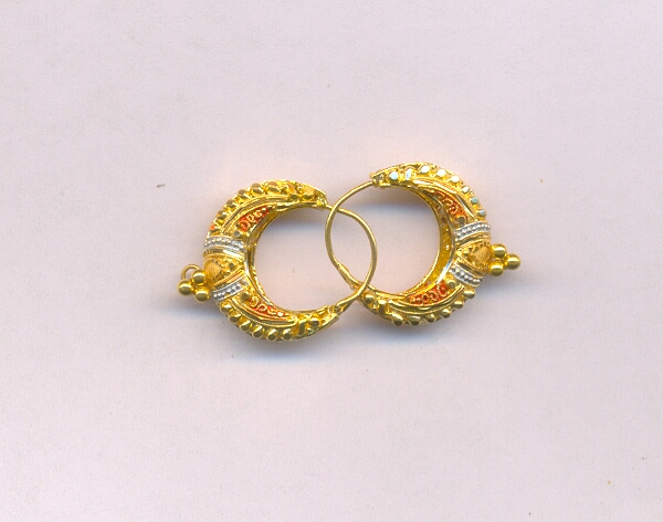 GOLD EARRING PLAIN FANCY
