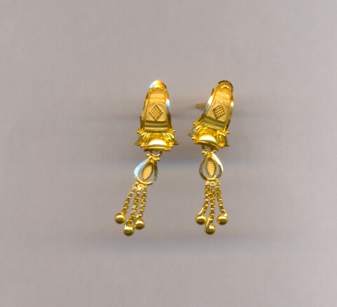 GOLD EARRING PLAIN FANCY