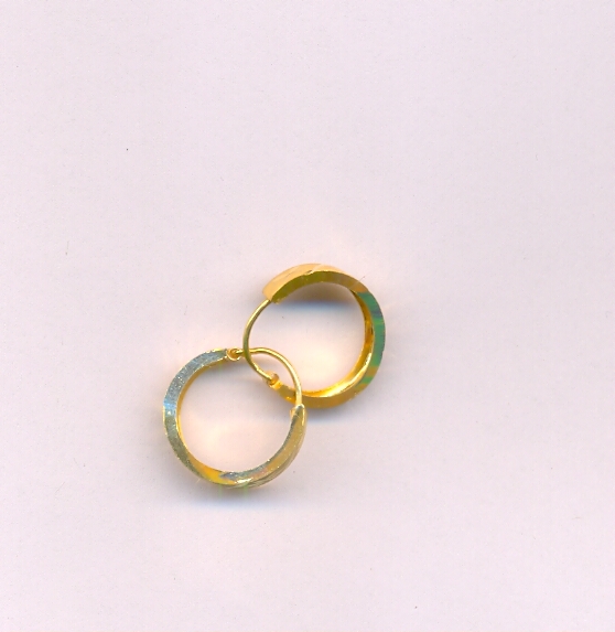 GOLD EARRING PLAIN FANCY