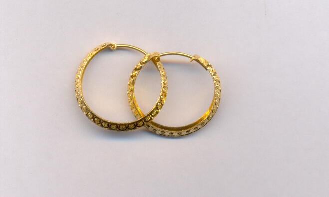 GOLD EARRING PLAIN FANCY
