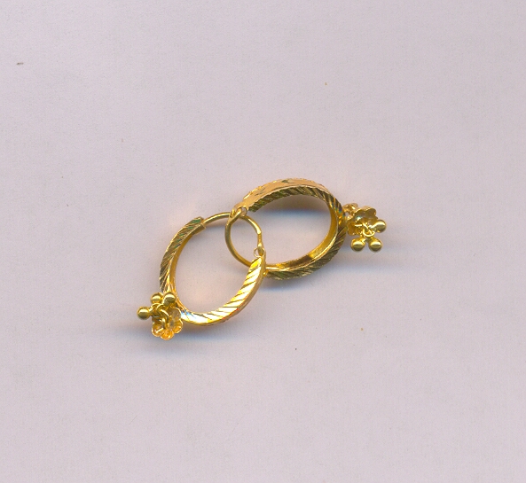 GOLD EARRING PLAIN FANCY